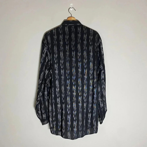 Vintage Versace Classic V2 Men's Size 39 Long Sleeve Patterned Button Down Shirt - Picture 3 of 16